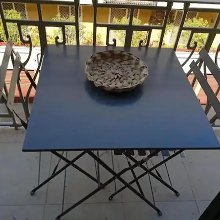 Apartmán Mezzanino Con Patio E Archi A Vela Bari