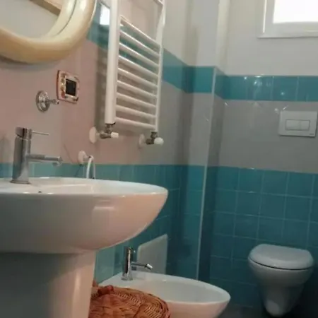 Mezzanino Con Patio E Archi A Vela Apartment