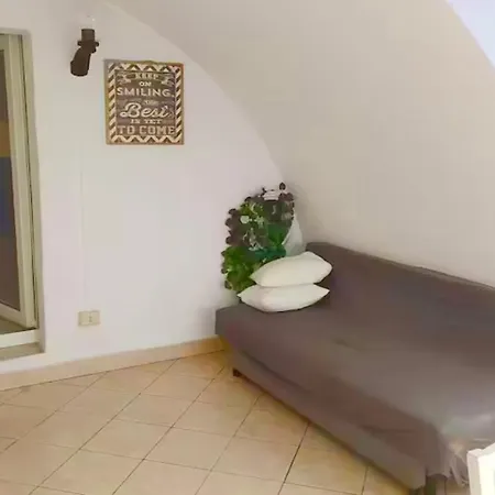 Mezzanino Con Patio E Archi A Vela Apartment Bari
