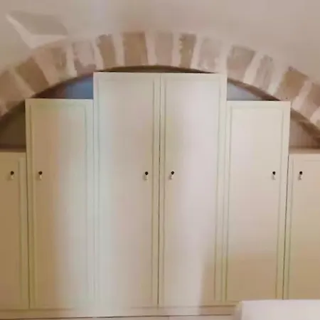 Apartment Mezzanino Con Patio E Archi A Vela